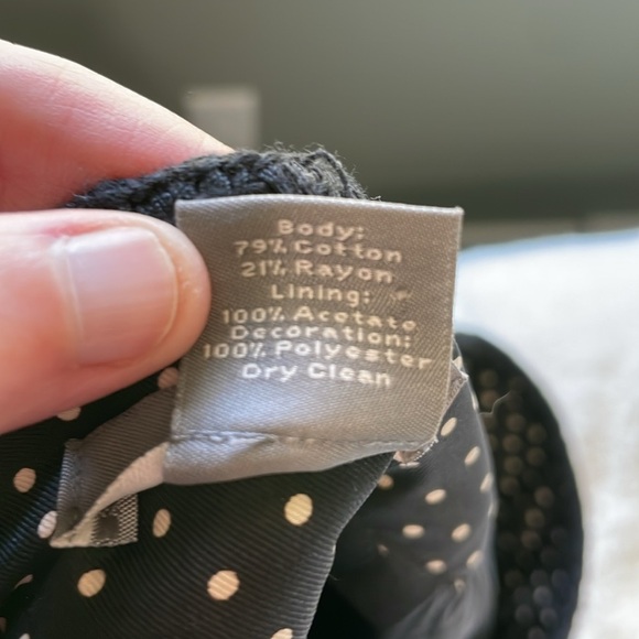 Ann Taylor NWOT Elegant Embroidered Black & Polkadot Pleated Skirt Size 0 - Picture 9 of 9